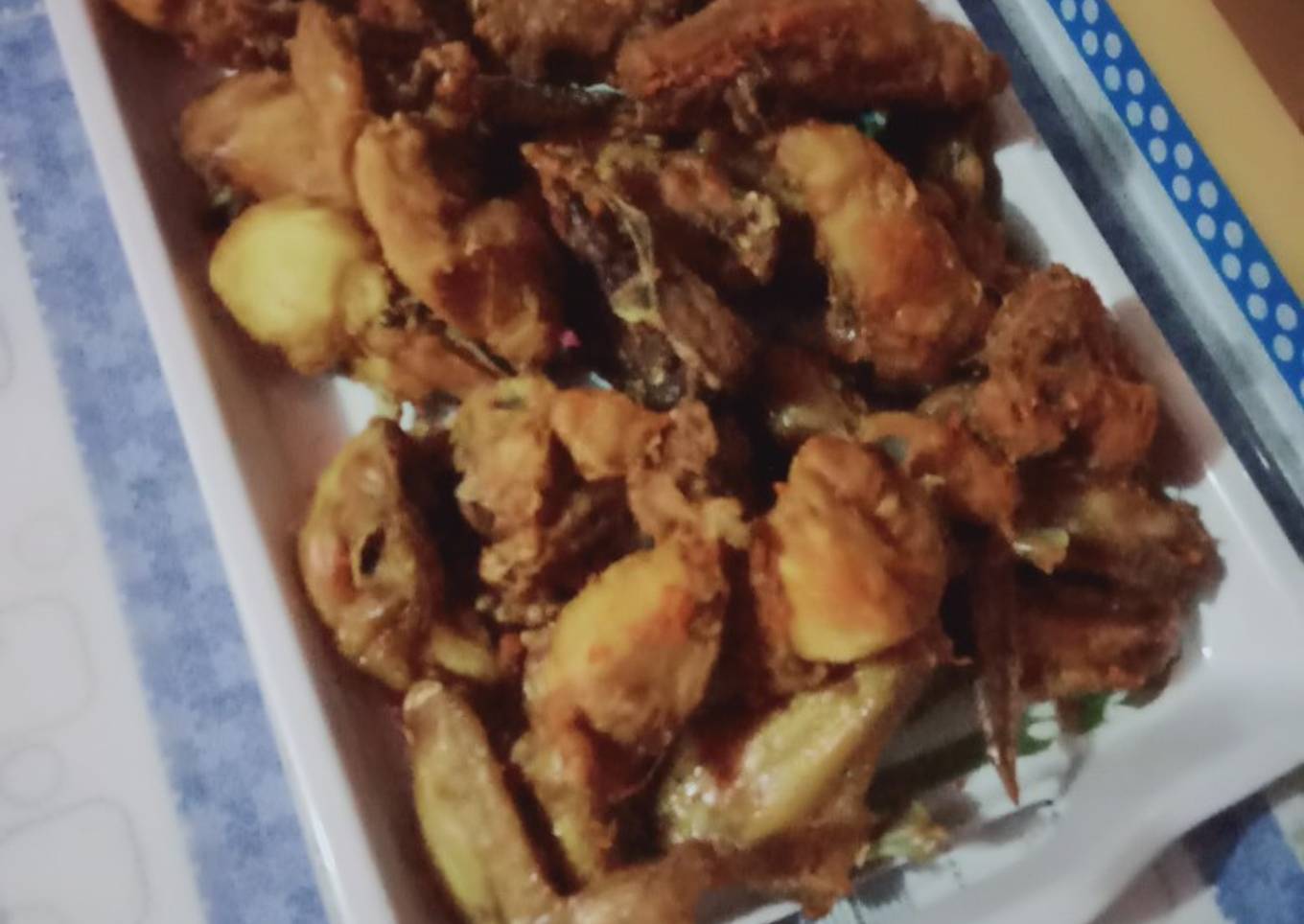 Ayam goreng ungkeb