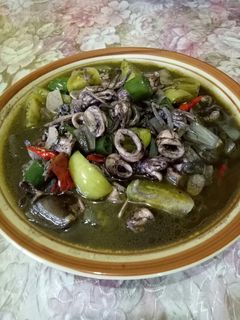 Foto resep Cumi cumi kuah hitam gurih