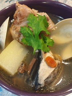 青木瓜蛤蜊烏骨雞湯 的食譜成品照片