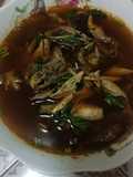 ยำไก่เมืองใส่พริกลาบ