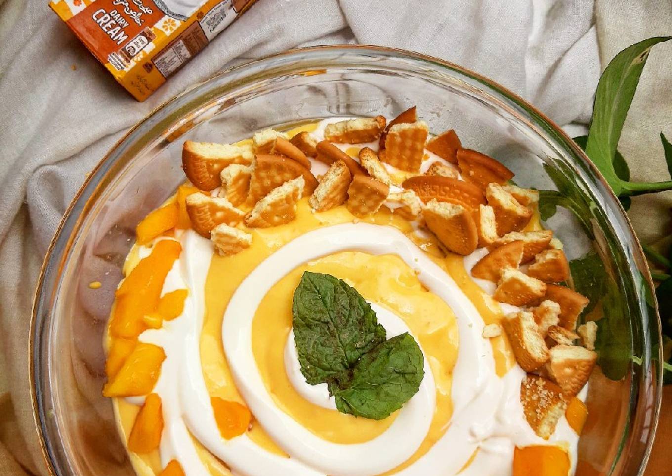 Mango dessert