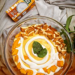 A picture of Mango dessert.