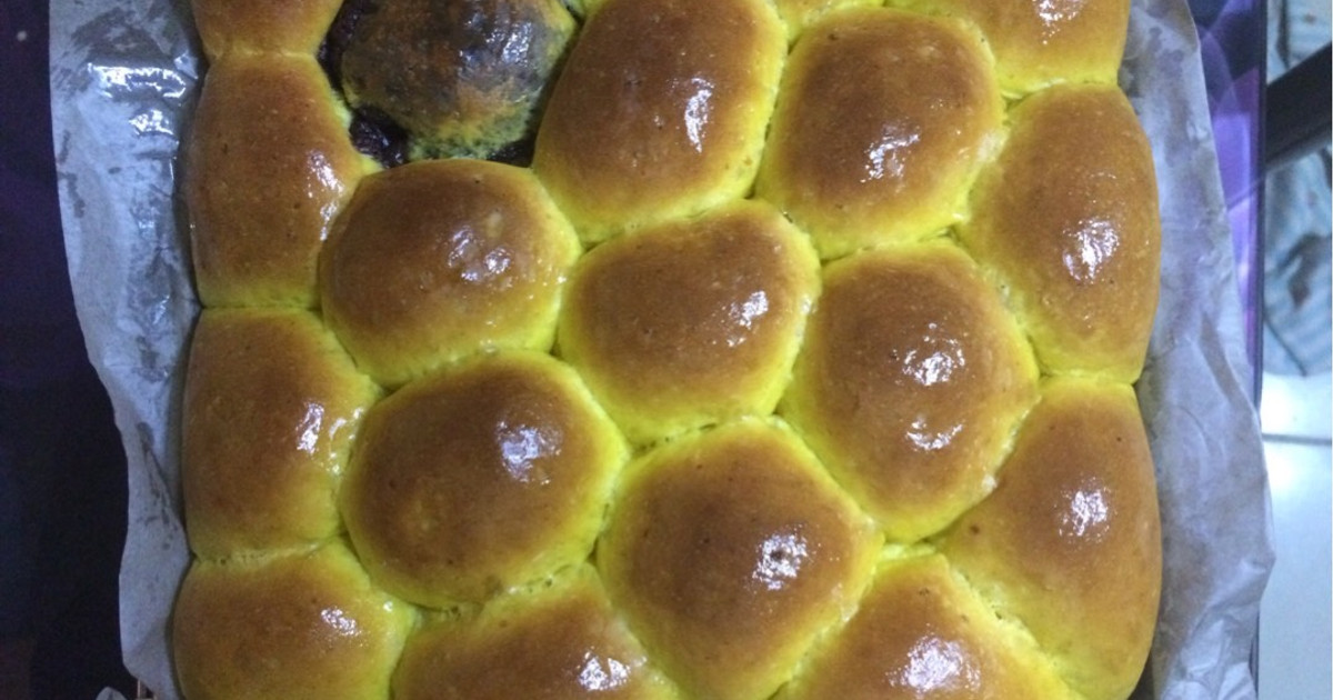 Resep Roti Kasur Labu Kuning Isi Coklat *M6 oleh dapurDeToso - Cookpad