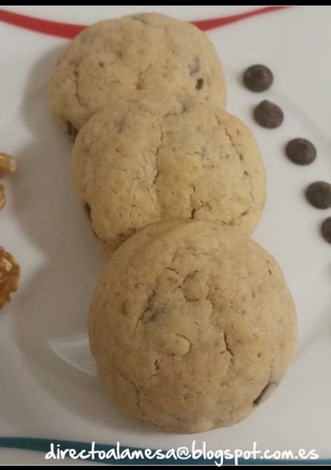 Una foto de Galletas de chocolate y nueces