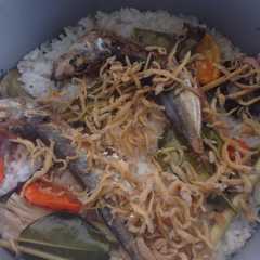 รูปของ Nasi Liwet Ikan Asin Magic Com