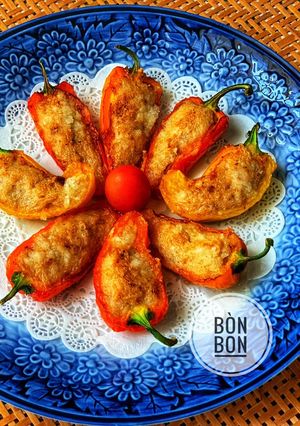 Hình của món Ớt Chuông Nhồi Chả Cá.