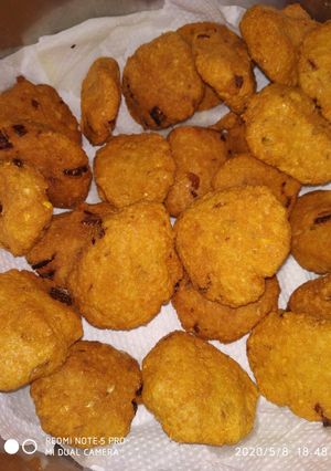 A picture of Dal vada.