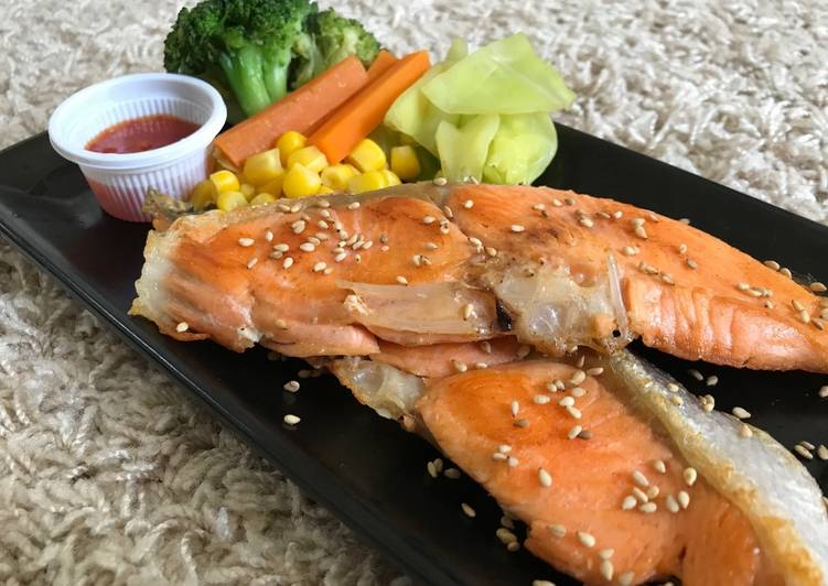 Grilled Salmon