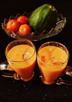 A picture of Papaya and burnt tomato smoothie.