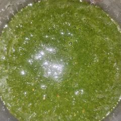 Green chutney A picture of Green chutney.