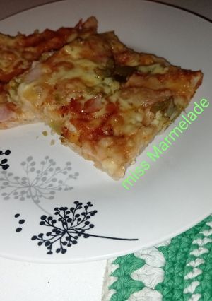Φωτογραφία της συνταγής Σπιτική πίτσα με μπέικον και πιπεριά 🍕