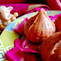 A picture of Rose flavoured Modaks.
