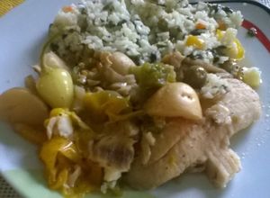 Una foto de Filetes de pescado en salsa de clamato y cerveza (olla de cocción lenta-crockpot)