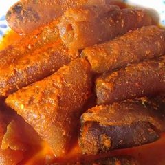A picture of Peppered pomo.