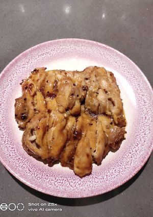 A picture of Oven Baked Oyster Sauce Chicken.