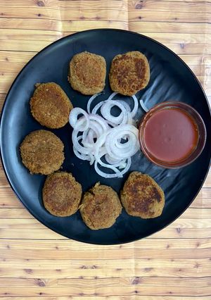 A picture of Chana Dal Kabab.