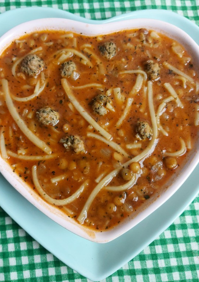 عکسی از دستور سوپ رشته و عدس