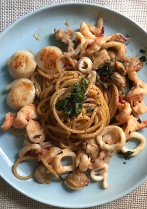 蒜香海鮮義大利麵 的食譜成品照片