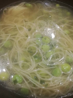Szupergyors "vegeta" leves recept fotója
