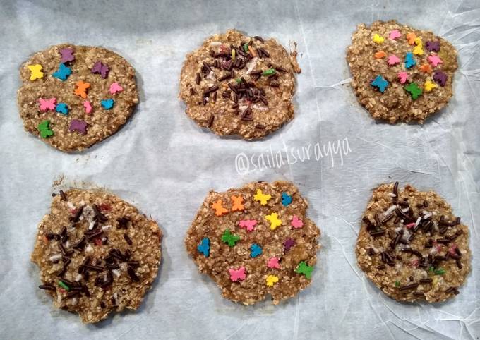 Banana Oatmeal Cookies