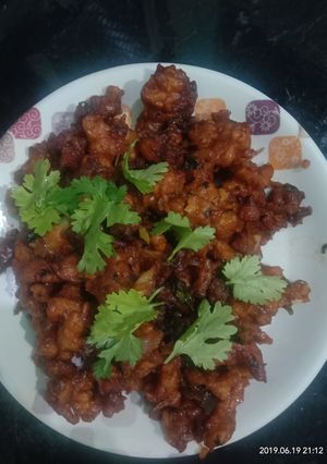 A picture of Cauliflower Manchurian.