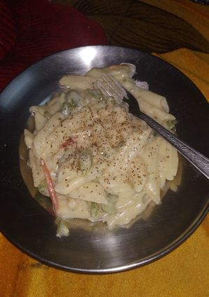 A picture of White Penne Pasta.