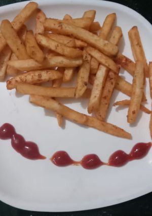 फ्रेंच फ्राइज (french fries recipe in Hindi) रेसिपी मुख्य फोटो
