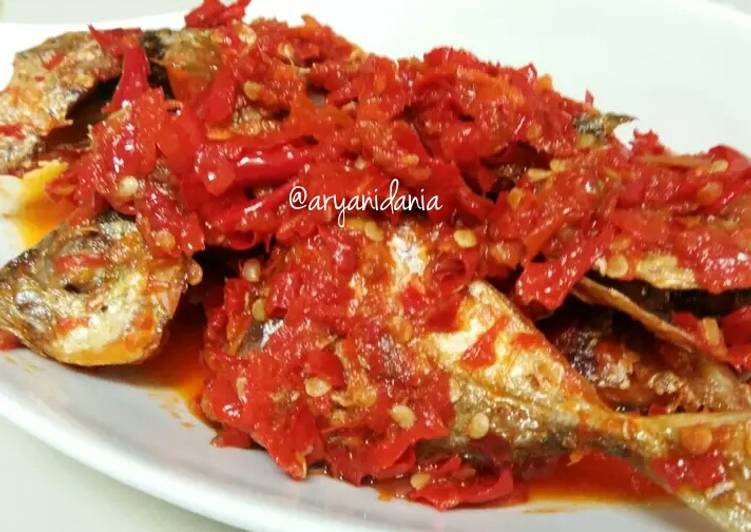 Resep Ikan selar balado Anti Gagal