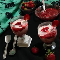 Greek Yogurt Strawberry Dessert A picture of Greek Yogurt Strawberry Dessert.