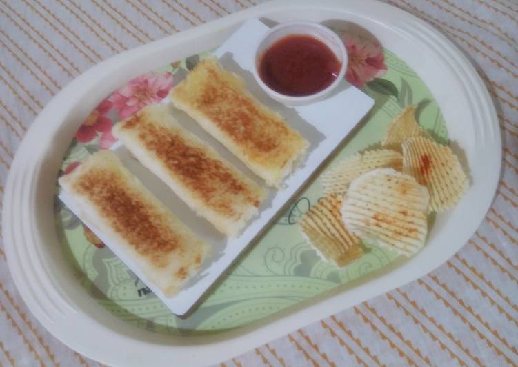 Step-by-Step Guide to Make Quick Cheesy bread roll