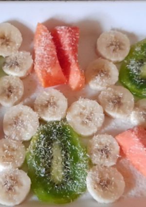 A picture of Fiber rich fruit salad.
