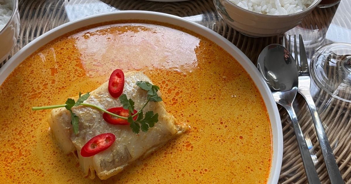 Laksa Style Poached Cod Recipe by Francesco - Cookpad