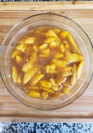 A picture of Peach (or other fruit) Pie Filling.