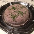 Dôme de riz rose au bouillon de chou rouge et cardamome