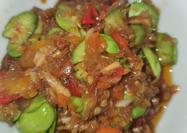 Sambal petai melotot
