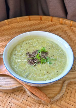 Hình của món Súp Đậu Hà Lan Nấm Chay.