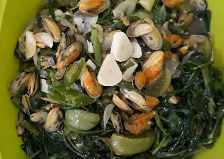 Tumis Sayuran Kerang Hijau