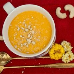 Mango Shake/ Delicious And Nutritious Mango Shake For Mom ✨️ 🤱❤️ A picture of Mango Shake/ Delicious And Nutritious Mango Shake For Mom ✨️ 🤱❤️.