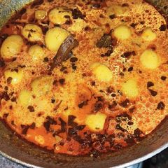 A picture of Shahi Kashmiri Dum Aloo.
