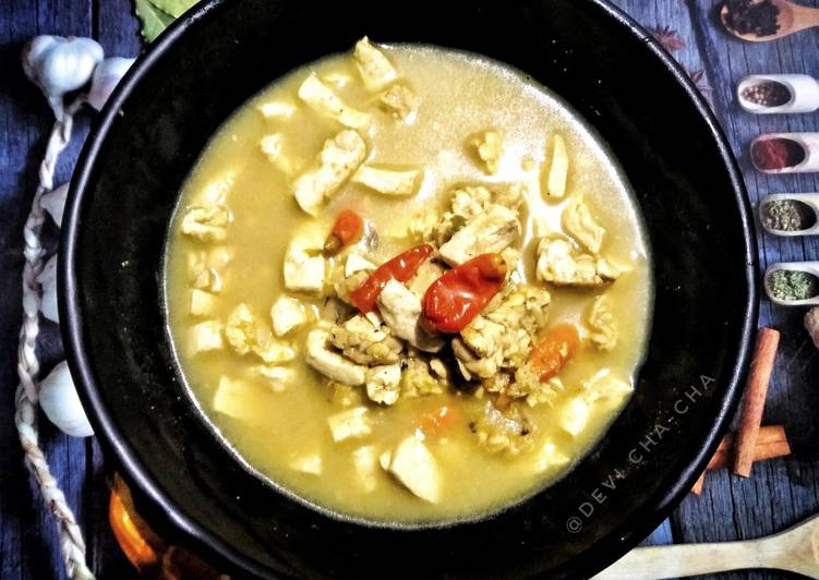 84). Jangan Lombok Tahu Tempe Khas Masakan Jawa Timur?