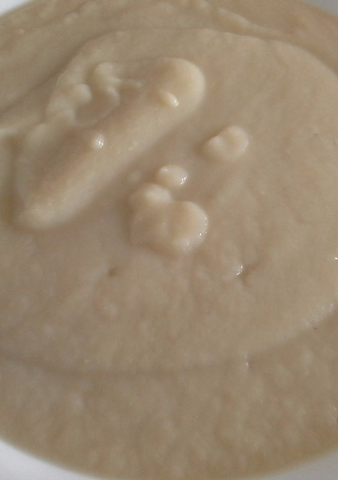 Una foto de Crema de coliflor y cabrales