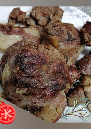 A picture of Oven-Roasted Beef Shank.