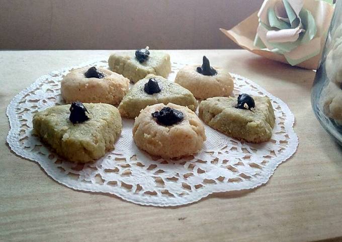 Resep Thumbprint cookies (original and matcha flavour) #beranibaking oleh Firdaasdy - Cookpad