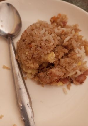 Una foto de Arroz frito (mi versión)