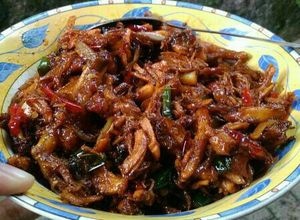 Foto resep Daging ayam suir pedas manis