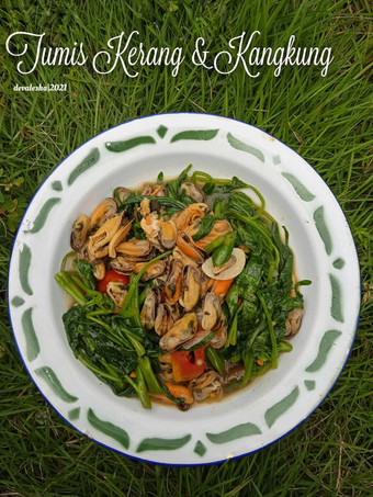 Resep Tumis Kerang dan Kangkung yang Lezat