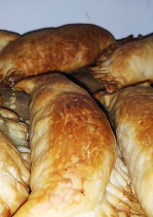 Una foto de Empanadas de jamón y queso