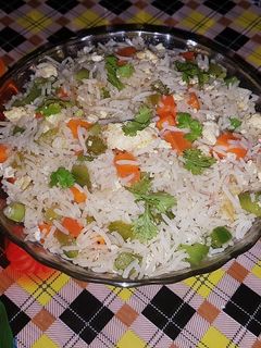 முட்டை ஃப்ரைட் ரைஸ் / egg fried rice செய்முறை முக்கிய புகைப்படம்