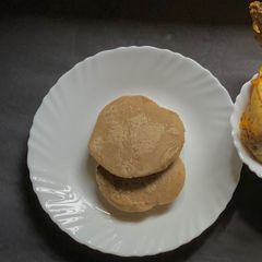 A picture of Jowar Roti.