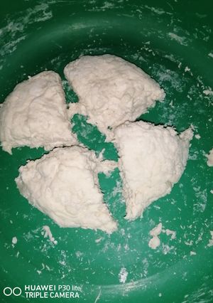 A picture of 2 ingredient dough.